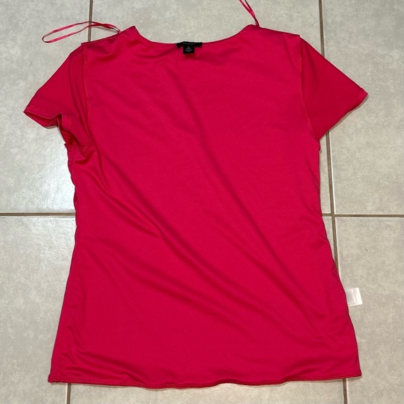 Halogen
Essential Compression
T-Shirt - Picture 6 of 8